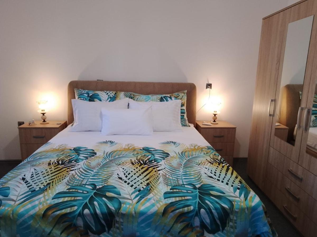 Apartman Plava Riba 希贝尼克 外观 照片